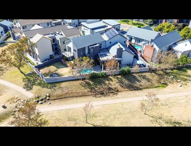 5 BEDROOM HOUSE FOR SALE IN COPPERLEAF ESTATE